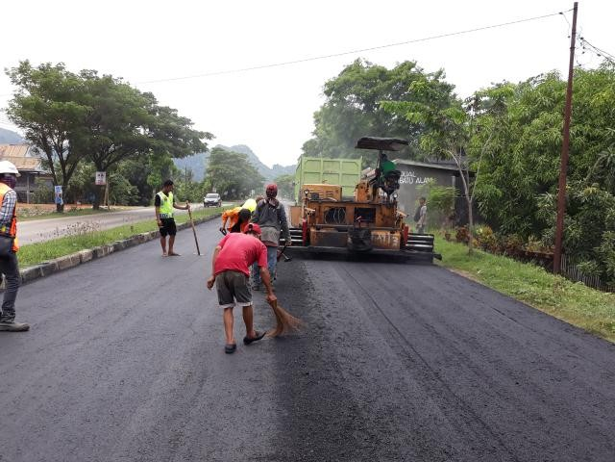 Asbuton B 50/30 di jalan nasional Pare-Pare